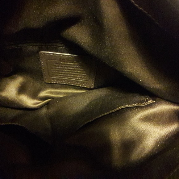 Coach Ashley Signature Hippie - Picture 8 of 8